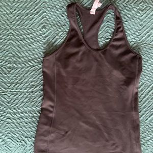 Adidas tank top size medium